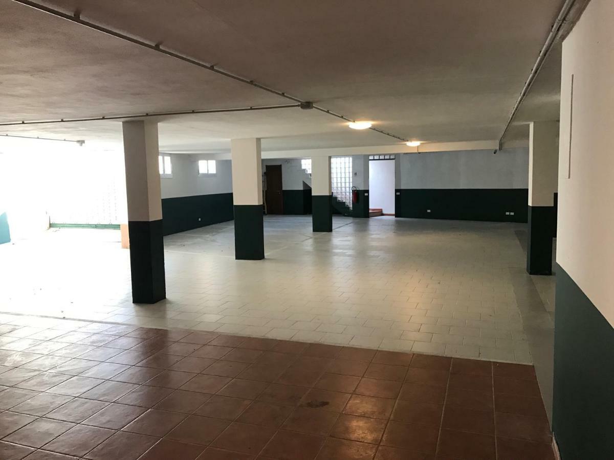 里瓦利古雷Del Prado公寓式酒店 外观 照片